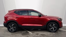 Volvo XC40 2.0 B4P Plus Dark 5dr Auto Petrol Estate